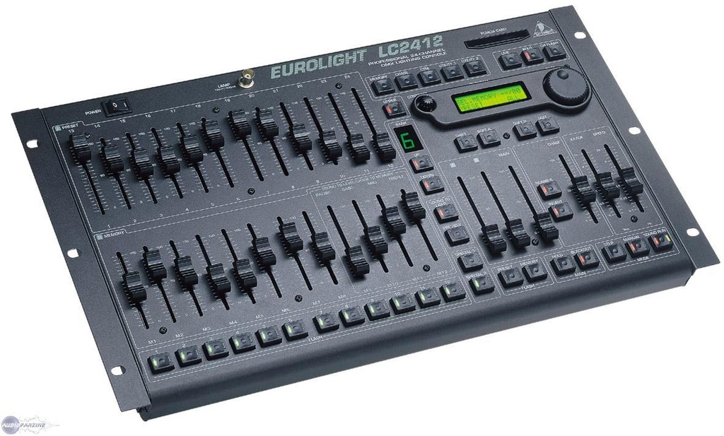 PUPITRE D'ECLAIRAGE BEHRINGER EUROLIGHT LC2412