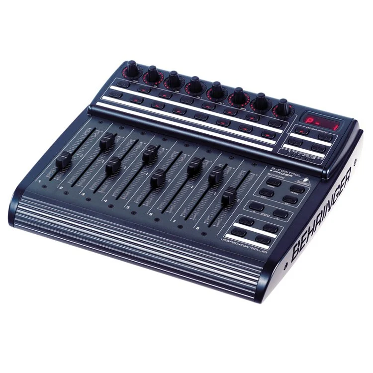 CONTROLEUR MIDI BEHRINGER BCF 2000
